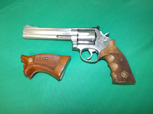 S&W Revolver Modell 686  im Kal.  .357 Mag